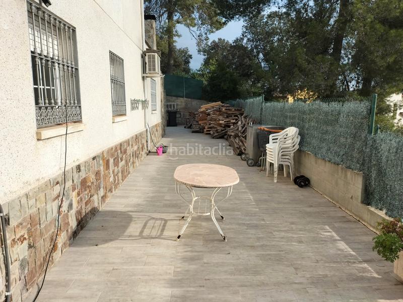 Foto 53a61cbf-ea15-471a-b02e-9df1ae9293aa. Casa amb xemeneia calefacció aparcament piscina a Lliçà d´Amunt