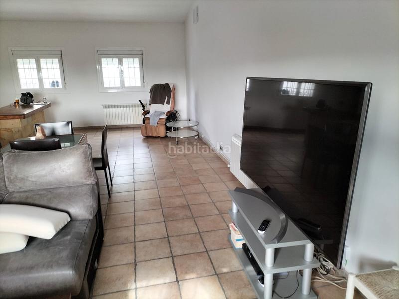 Foto 6d35c62b-e93a-43be-bd4a-7aec287e98af. Casa amb xemeneia calefacció aparcament piscina a Lliçà d´Amunt