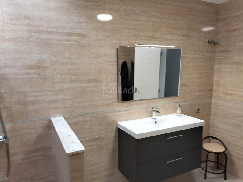 Foto f6c854cd-177f-42eb-aa46-b4b2a492b9cf. Casa amb xemeneia calefacció aparcament piscina a Lliçà d´Amunt