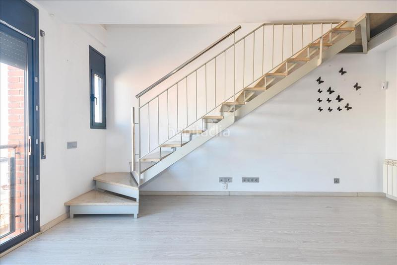 Foto 02958535-0697-4f79-8788-187bd0750b66. Dúplex amb aparcament a Ca n'Anglada Terrassa