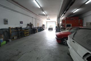 Fabrikhalle in Polinyà. Nave en venta en polinyà