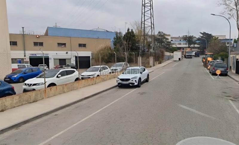 Foto ef5e1f9f-00fb-4fa5-ad0c-c760cfec9071. Capannone industriale con riscaldamento in Polinyà