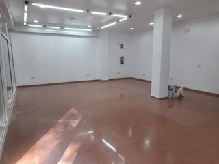 Miete Geschäftsraum  Carrer de salvador espriu. Alquiler local can borrell