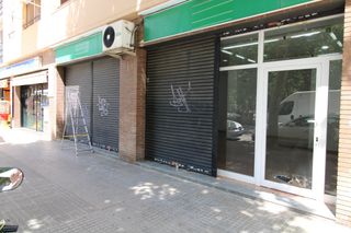 Business premise in Carrer de Salvador Espriu