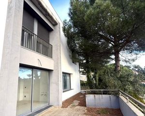 Casa  Carrer tomàs breton. Casa independiente con gran potencial en l'ametlla del vallès