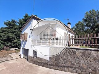 Casa  Carrer pinetell. Casa en venta en vallgorguina - reservado