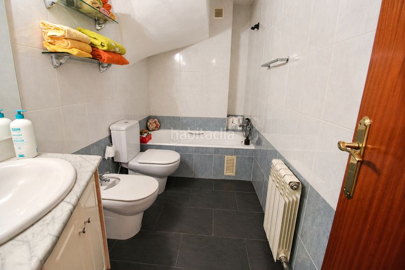 Foto 844bf93d-cdcc-4916-a629-a0bb0515b4e1. Duplex with heating parking in Eixample Sabadell