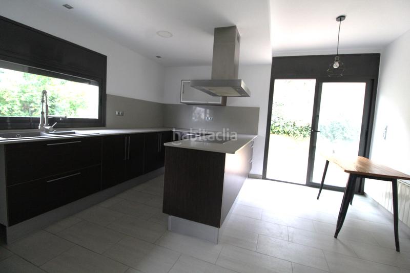 Foto fe8dfae3-6d5e-4ffc-bdb5-7051738deed7. Chalet casa con piscina en Bigues i Riells