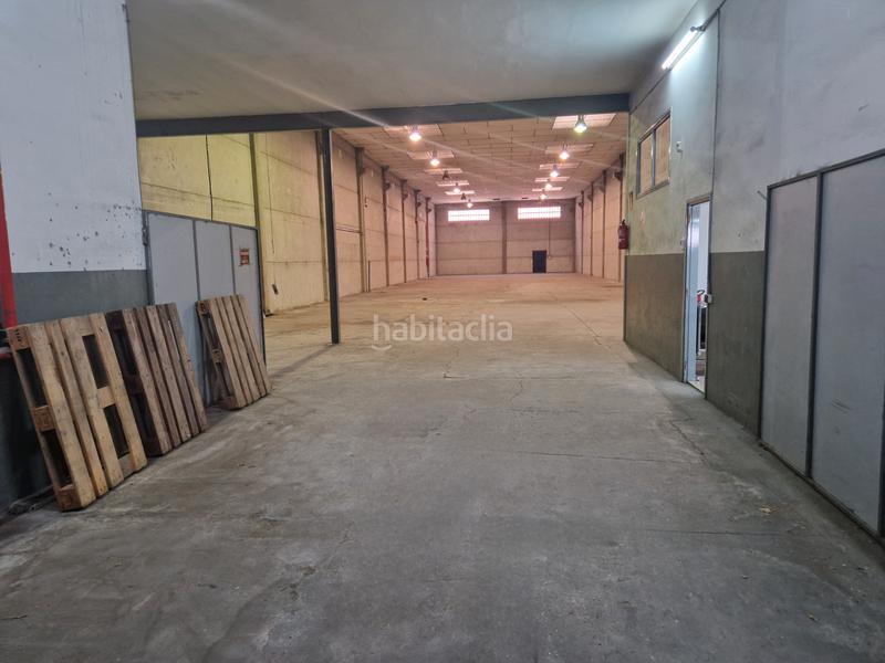Foto 841f638d-20eb-42de-b017-fe7fcc84bd9e. Nave industrial nave en venta en Llagosta (La)