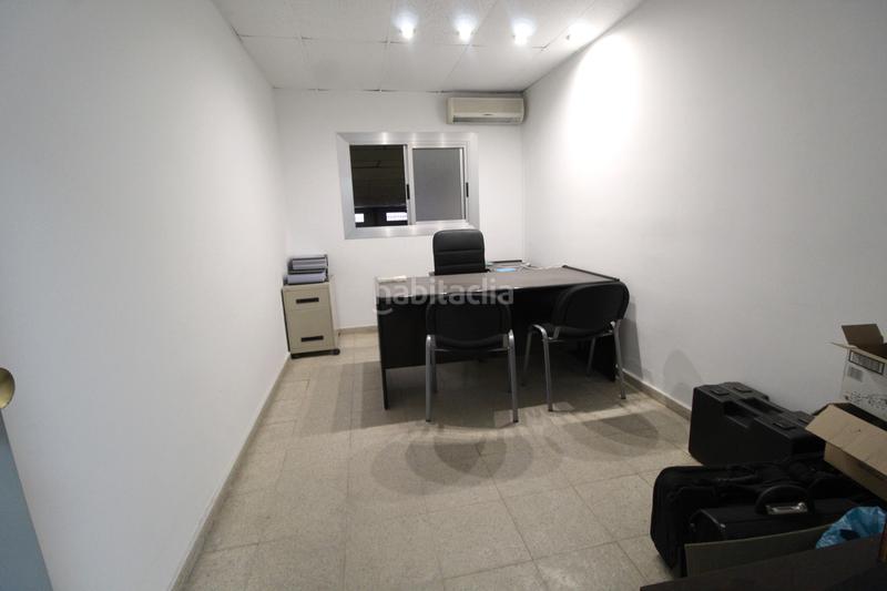 Foto c662f7bd-bf9a-4f65-8179-13ff73f23b0b. Nave industrial nave en venta en Llagosta (La)