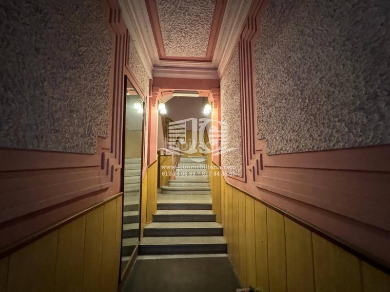 Foto a26f8568-a839-497e-a6d3-723e3a7d6cb6. Piso  en venta en el centro comercial . en Centre Tortosa