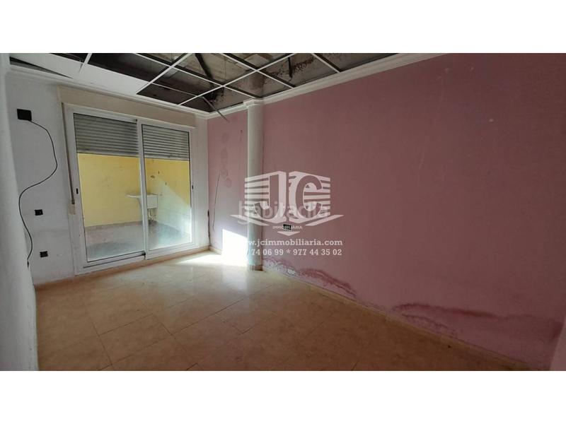 Foto 0edc4890-9299-4011-8600-055ae10b3dd6. Piso  en venta, en Ulldecona