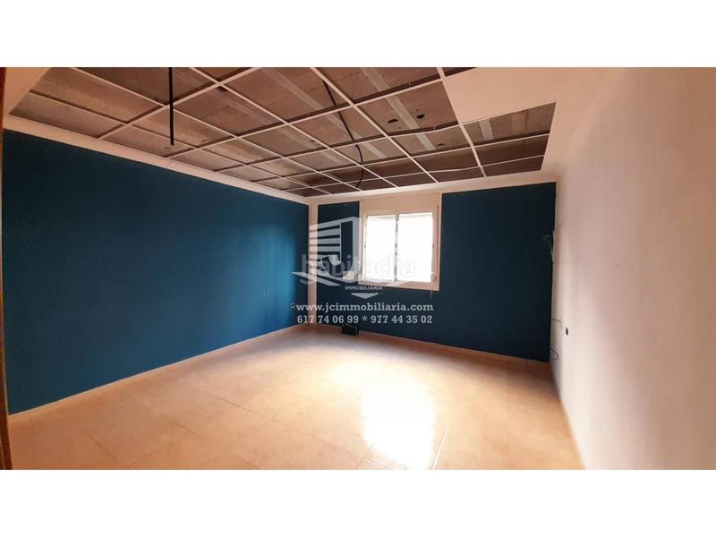 Foto 22a35ad9-f6d1-4207-a44b-b1893c656844. Piso  en venta, en Ulldecona