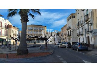 House in Plaza catalunya 9. Casa a la venta en móra la nova, plaza de catalunya tarragona