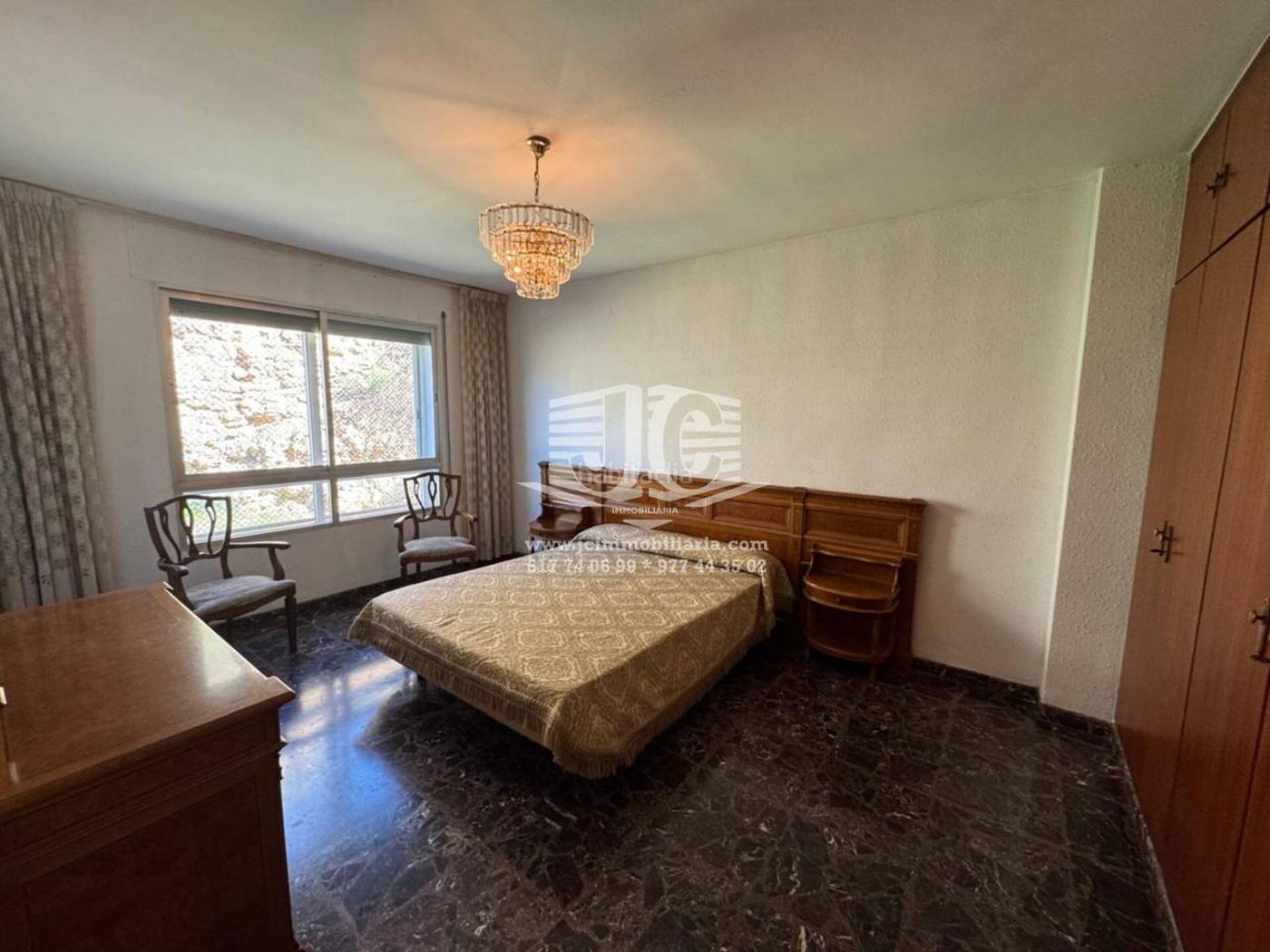 Piso en venta en Centre Tortosa
