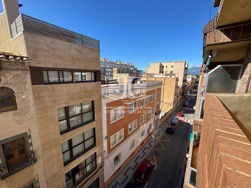 Foto 7b91fe8d-7a34-40b4-a6b5-c864640621c2. Piso  en venta en Centre en Centre Tortosa