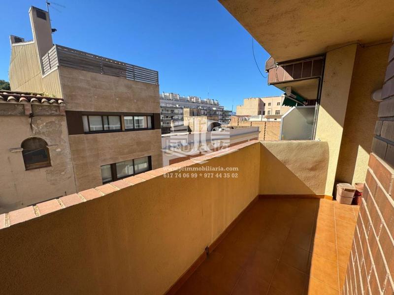 Foto eb24d4f6-b891-41dc-8a37-1707a88de937. Piso  en venta en Centre en Centre Tortosa