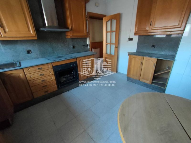 Foto b8c629b4-38fd-4e0d-b2a9-ac1262ae0713. Pis a Sénia (La)
