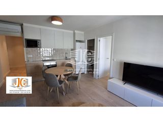 Rent Flat  Plaza alfons xii. Pis en alquiler en centre