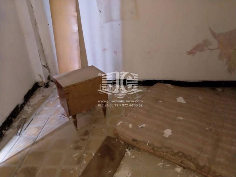 Foto cf49786a-2686-47b7-928b-2aa3ee97f753. Flat in Centre Tortosa