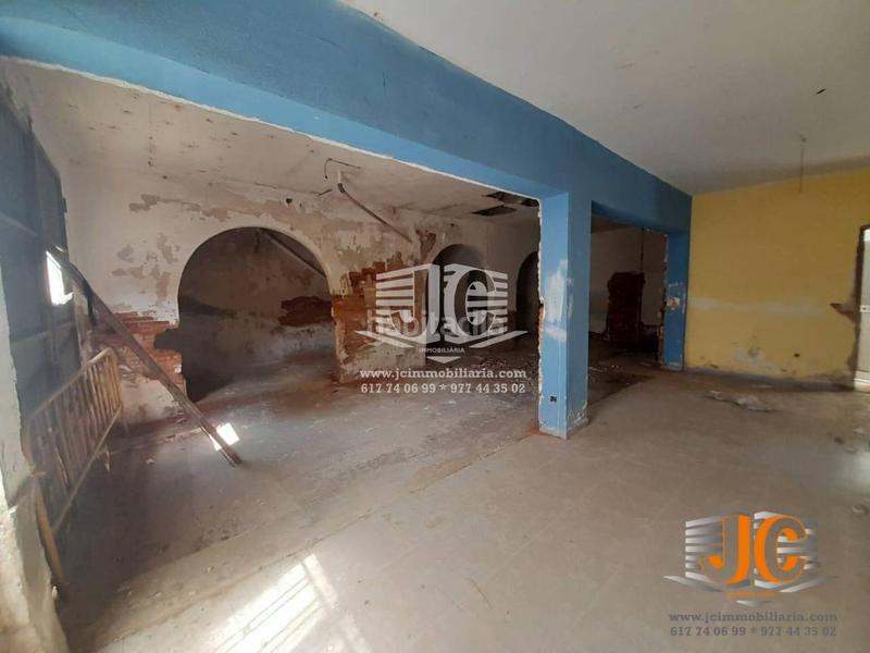 Foto 402c282b-ce30-4bfb-9ad2-ccc4ab9bcbef. House in Deltebre