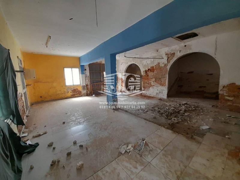 Foto f2b68929-da4c-4664-8fd8-cdd1afa64413. House in Deltebre