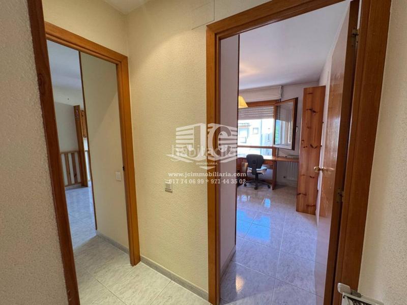 Foto 1698159c-a98d-452b-8581-6e932b88a9e1. Casa amb calefacció aparcament piscina a Sant Llatzer Tortosa
