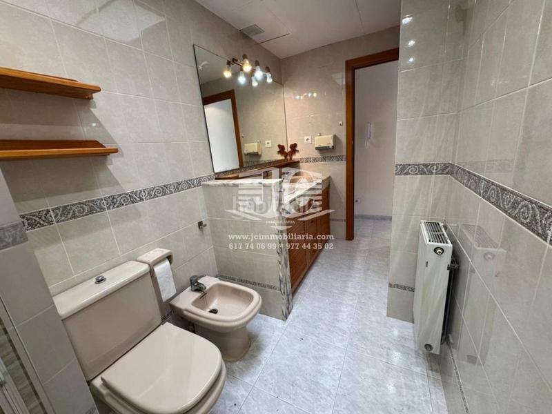 Foto 5a622e08-7438-4e0b-9da7-3b5ab53ef56f. Casa amb calefacció aparcament piscina a Sant Llatzer Tortosa