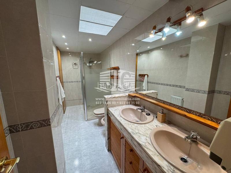 Foto abbce451-50f1-45bf-8c93-554009e4695b. Casa amb calefacció aparcament piscina a Sant Llatzer Tortosa