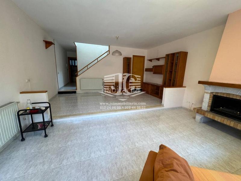 Foto d09a9f9d-0784-4561-9a8d-6130596eb8f0. Casa amb calefacció aparcament piscina a Sant Llatzer Tortosa