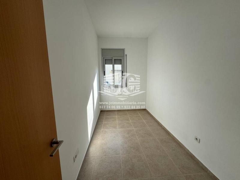 Foto 1f35c3bc-e44a-4d40-b813-447e018c8711. Alquiler piso  en alquiler en laldea en Aldea (L´)