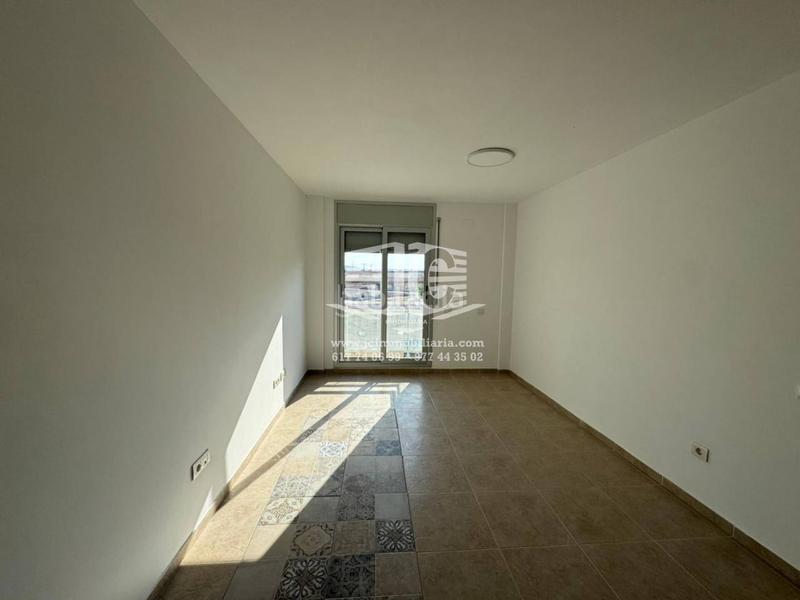 Foto 0051df3a-b48e-4034-9da1-eb4eff8165dc. Alquiler piso  en alquiler en laldea en Aldea (L´)