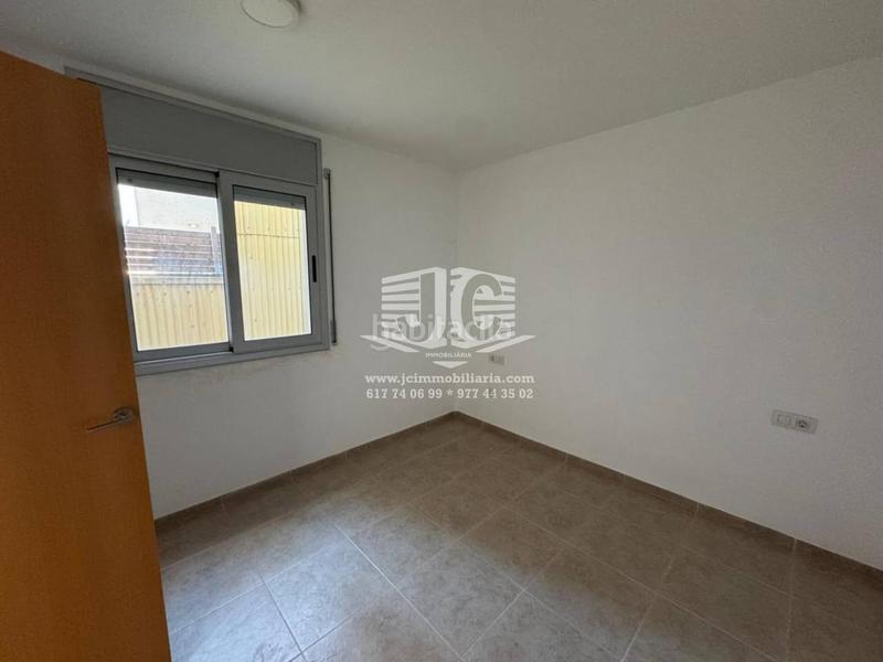 Foto d245029f-e6f0-4b4f-b70d-2dbe3ab1133f. Alquiler piso  en alquiler en laldea en Aldea (L´)
