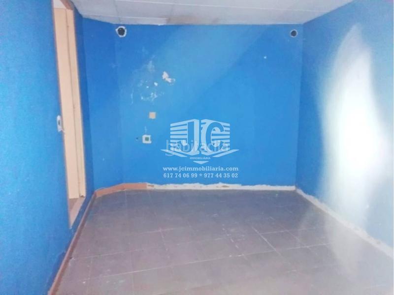 Foto abf13a19-ac55-4ec0-88c4-f1aa950df945. Casa  en venta en Casc Antic en Casc Antic Amposta