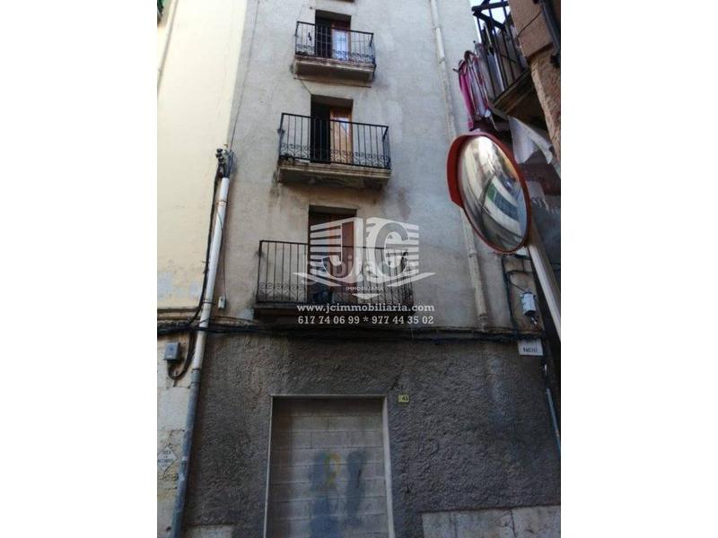 Foto db0c5592-19b6-4e6f-a23b-c9e143491e4d. Casa a Centre Tortosa