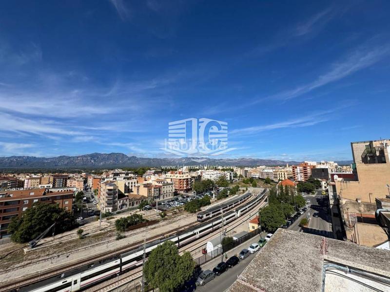 Foto 943350bb-2c31-498b-91f2-16a23de88010. Appartamento in Centre Tortosa