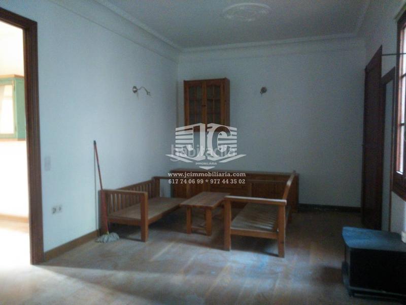 Foto 85db334d-06de-4889-83fd-ec694a054630. Piso  en venta centro en Centre Tortosa