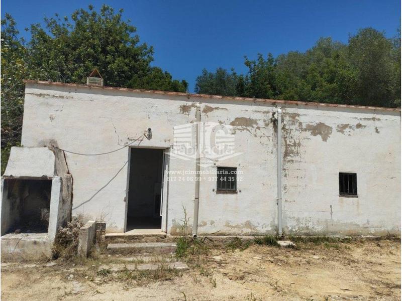 Foto 10cdf778-02ff-430d-a440-bb2be64e6633. Fondo rustico in Masdenverge