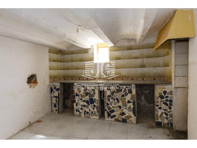 Foto 442f1c90-c32e-48d6-98ce-0d993deb9cfc. House in Centre Tortosa