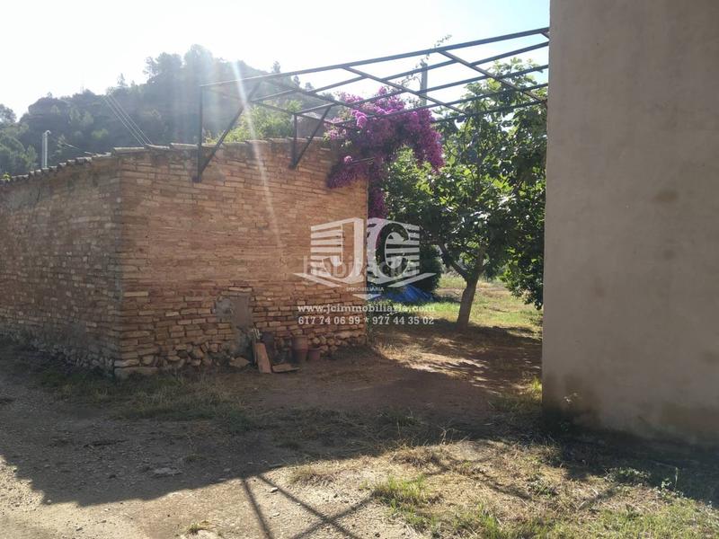 Foto 0da1e4dc-1a5c-42f9-8538-72ff560c85e1. Lloguer casa a Tivenys