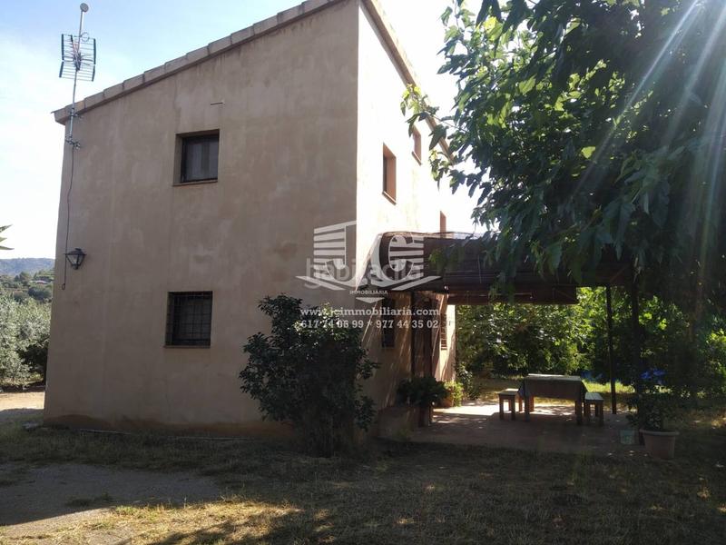 Foto 2f7801d0-adf1-41ff-ae81-f8dd195ab5f3. Lloguer casa a Tivenys