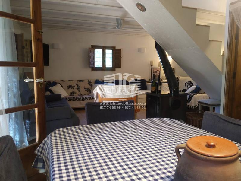 Foto 3f2a50bc-93ad-4c33-9b4e-458294f57681. Lloguer casa a Tivenys