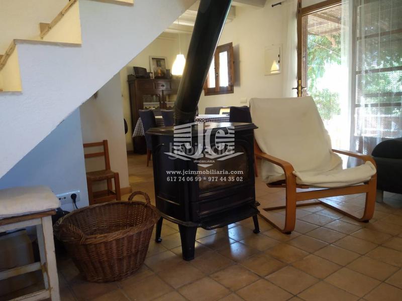 Foto d49a0e10-f174-4f63-83c9-ee782b2bfe03. Lloguer casa a Tivenys