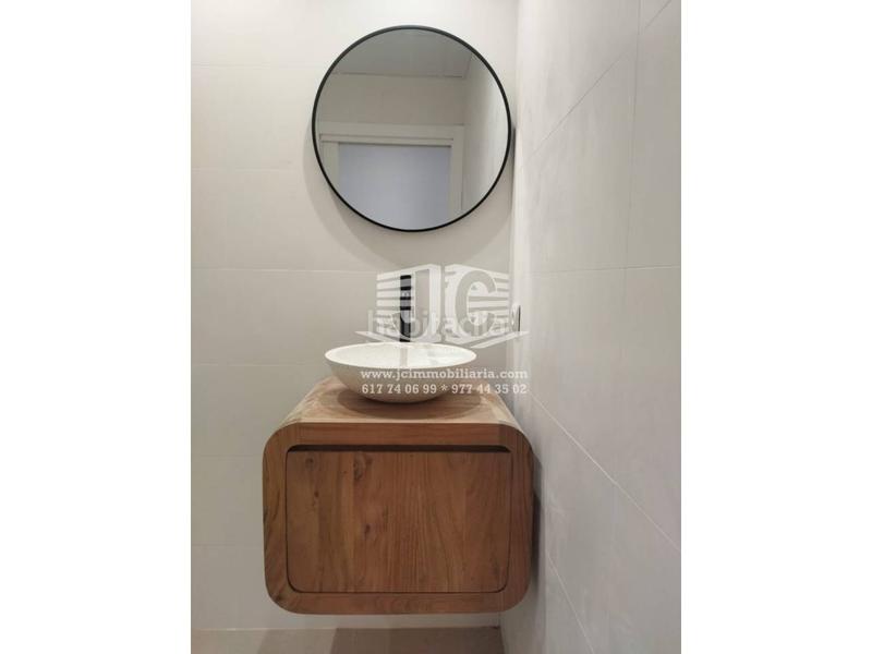 Foto d278a9eb-d546-4210-8b84-df3b5ece750e. Location appartement dans Tivenys