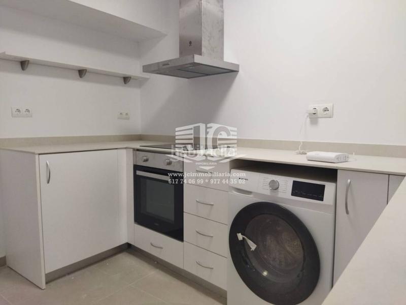 Foto e726ab5e-7a05-497b-85f8-9333fe24e891. Location appartement dans Tivenys