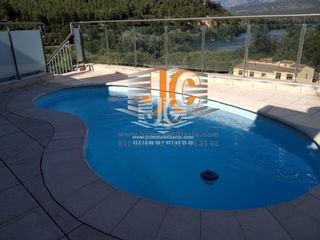 Affitto Appartamento in Calle tortosa 87. Piso con parking y trastero en alquiler en tivenys