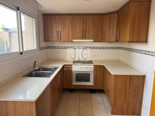 House  Calle sol. Casa en venta en tortosa, zona remolinsuniversidad