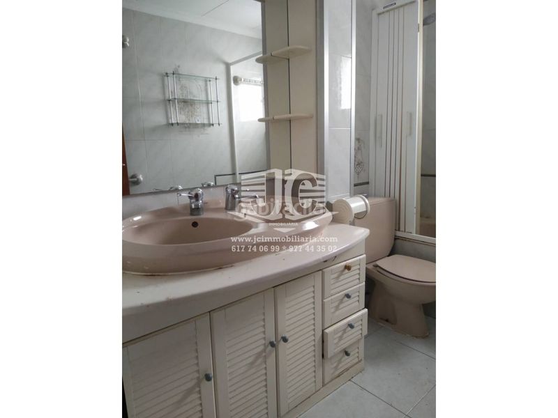 Foto 0ca75f2a-f669-40fc-8242-de79e283cb2b. Pis amb aparcament a Valletes - Xiribecs Amposta