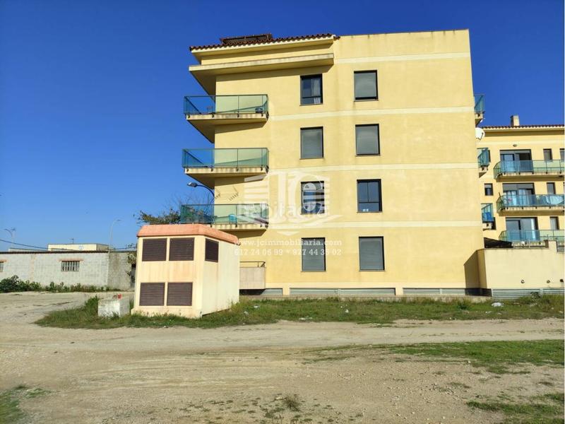 Foto c0bc92a9-c661-4cff-800c-6803dd752d6d. Wohngrundstück in Deltebre