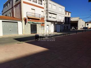 Rent Business premise in Generalitat 9. Local comercial en la avenida principal de tivenys